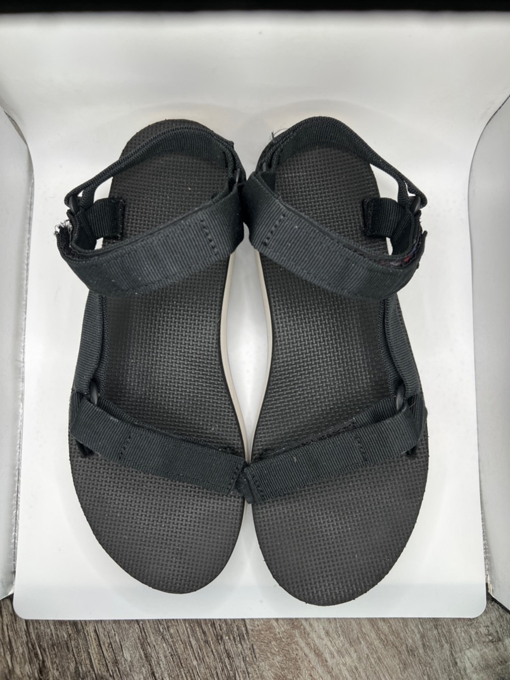 Women’s Teva Sandals Size 10